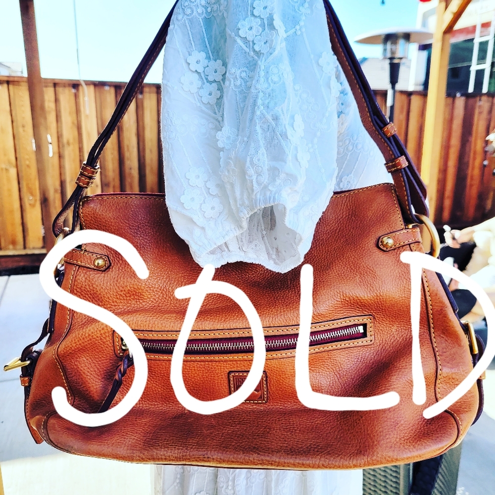 Dooney & Bourke shoulder bag